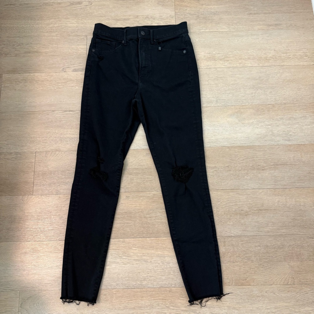 Women’s Express Black Distressed Skinny High Rise Jeans - Size 6